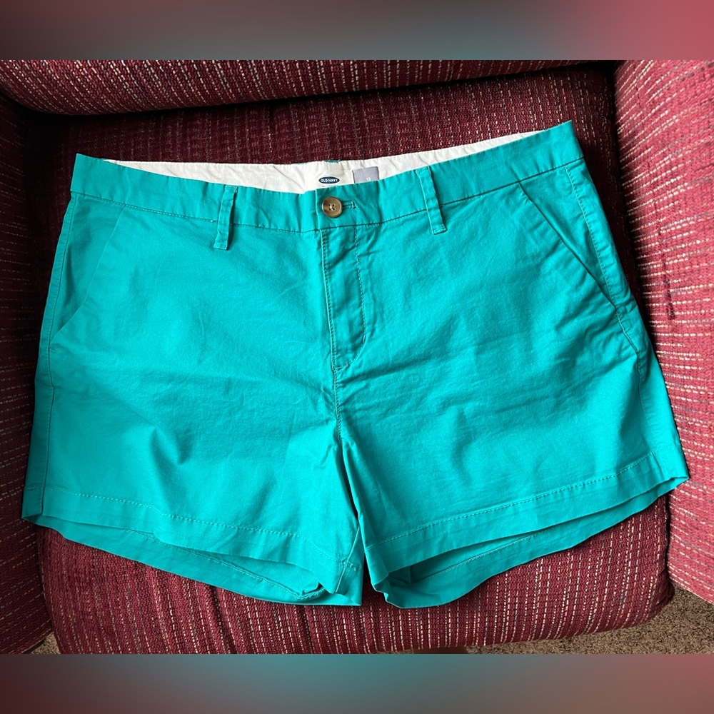 Old Navy teal shorts